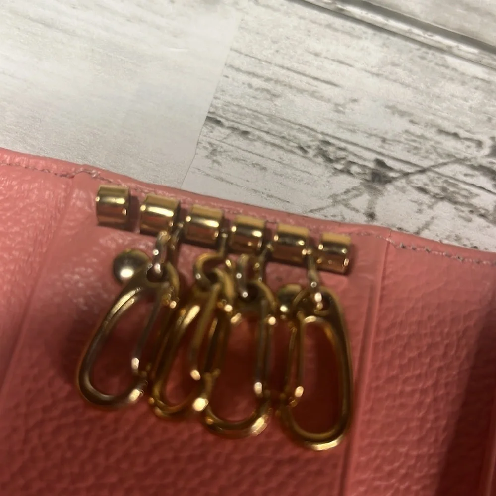 Samatha Thavasa Pink Key Case Key Holder